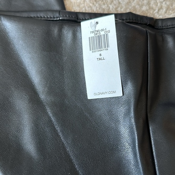 NWT! Black Extra High-Waisted Faux Leather Pants for Women - Size 8 TALL💛 - Picture 10 of 10